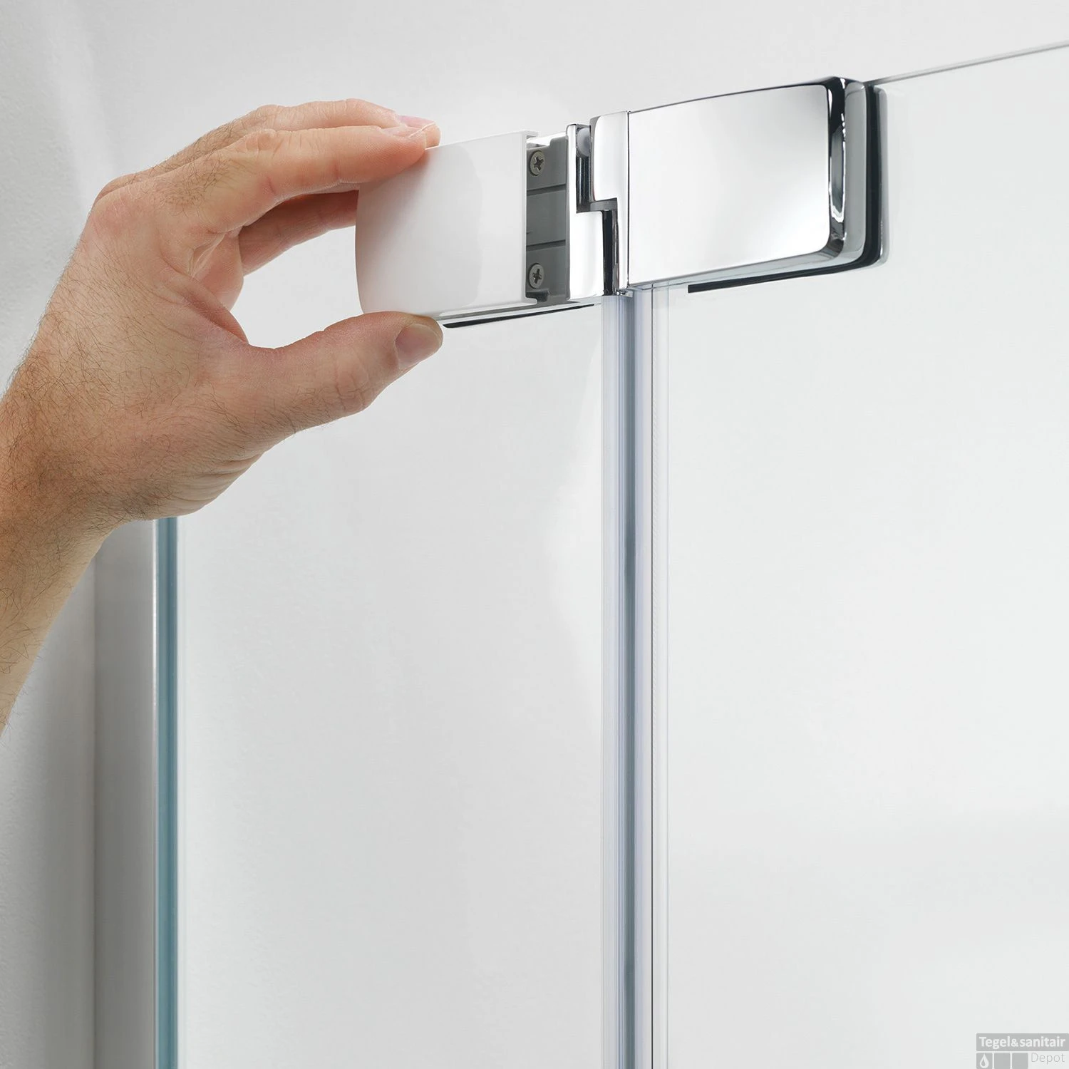 Badwand Sealskin Custom 100x140 Cm Rechts Zilver Hoogglans Helder Glas 5 Badwand Sealskin Custom 100x140 Cm Rechts Zilver Hoogglans Helder Glas - Afbeelding 3