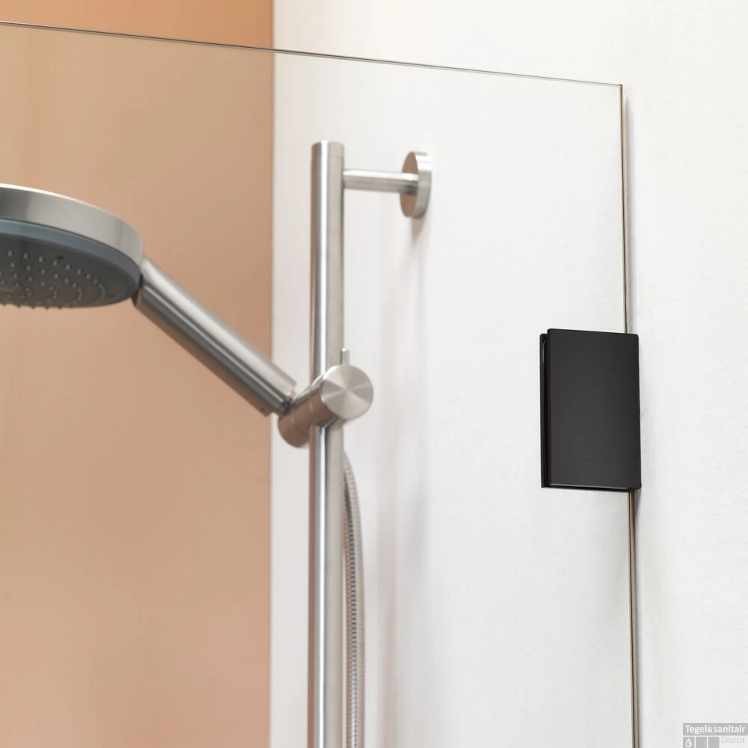 Badwand By Sealskin 'I AM' 75x160 Cm Mat Zwart 1 Deel Helder Antikalk Glas 4 Badwand By Sealskin 'I AM' 75x160 Cm Mat Zwart 1 Deel Helder Antikalk Glas - Afbeelding 2