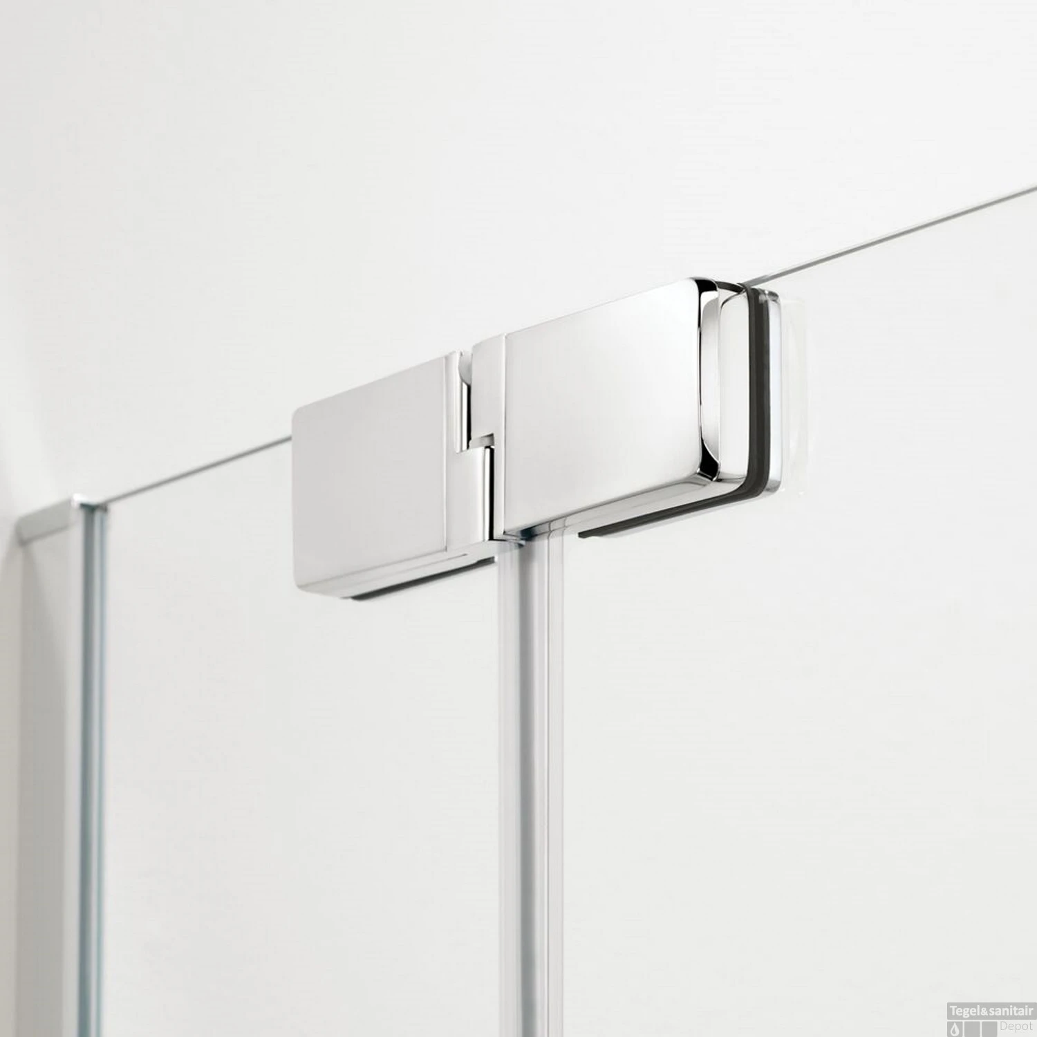 Badwand Sealskin Custom 100x140 Cm Rechts Zilver Hoogglans Helder Glas 6 Badwand Sealskin Custom 100x140 Cm Rechts Zilver Hoogglans Helder Glas - Afbeelding 4